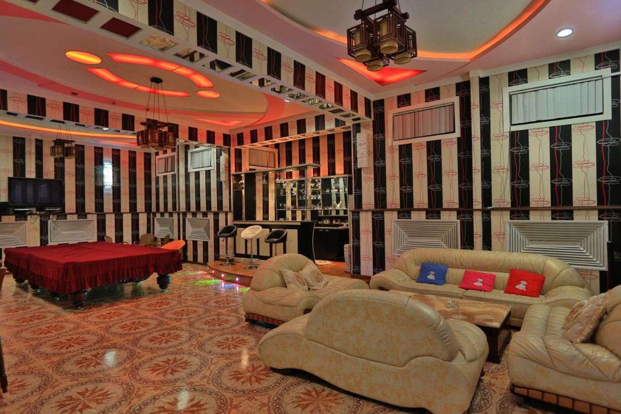 Almaz Guest House דושאנבה מראה חיצוני תמונה
