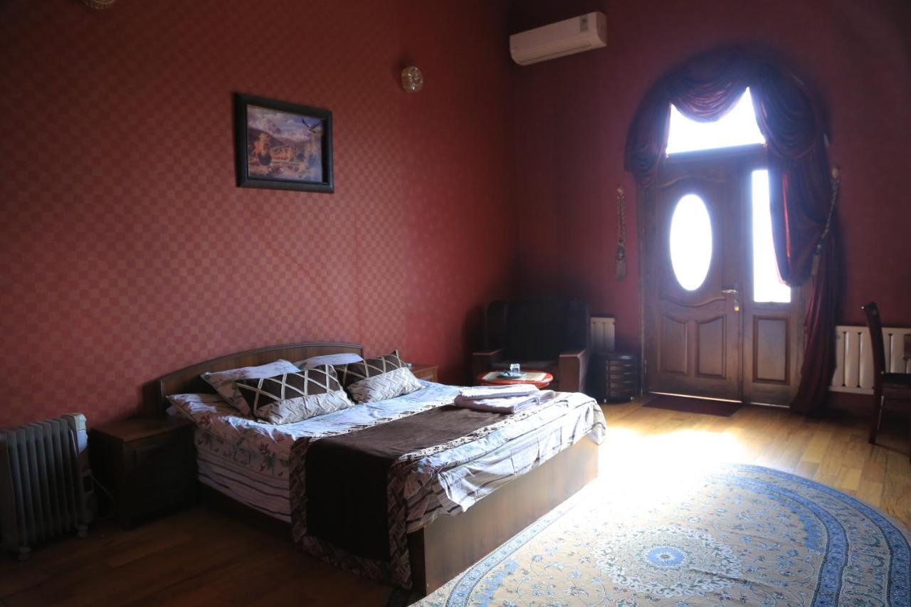 Almaz Guest House דושאנבה מראה חיצוני תמונה